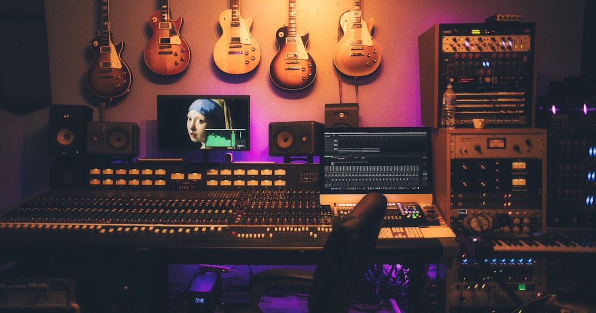 VoxCPM2评测：开源多语言AI语音合成方案详解